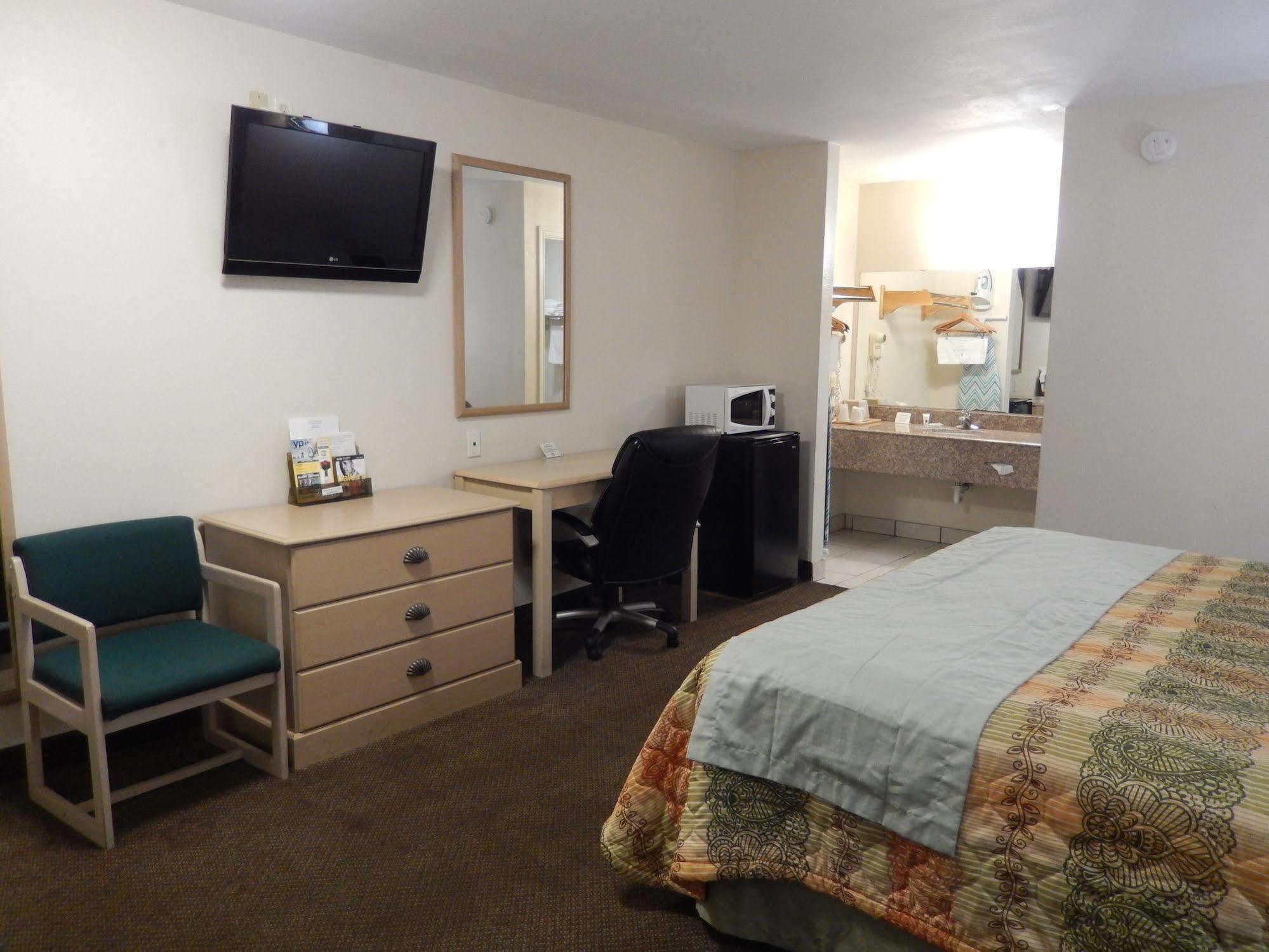 Executive Inn Pearsall Ngoại thất bức ảnh